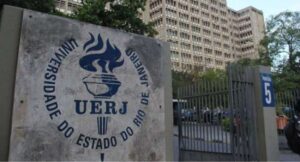 Isenção da taxa e vagas com nota do Enem